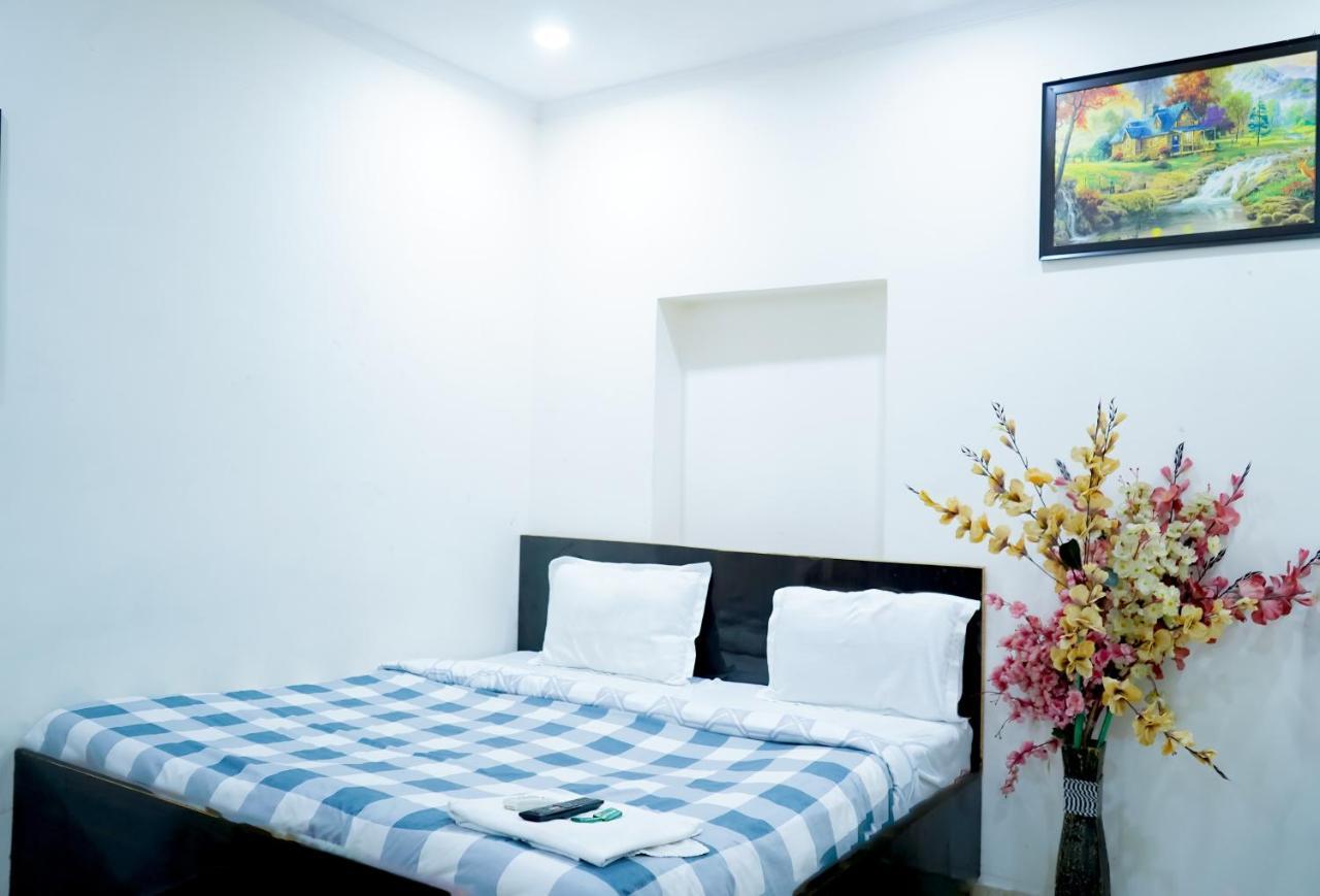 Hotel Tom - Jungpura Chruch Road New Delhi Luaran gambar