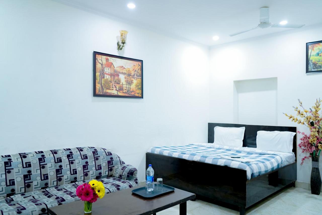 Hotel Tom - Jungpura Chruch Road New Delhi Luaran gambar